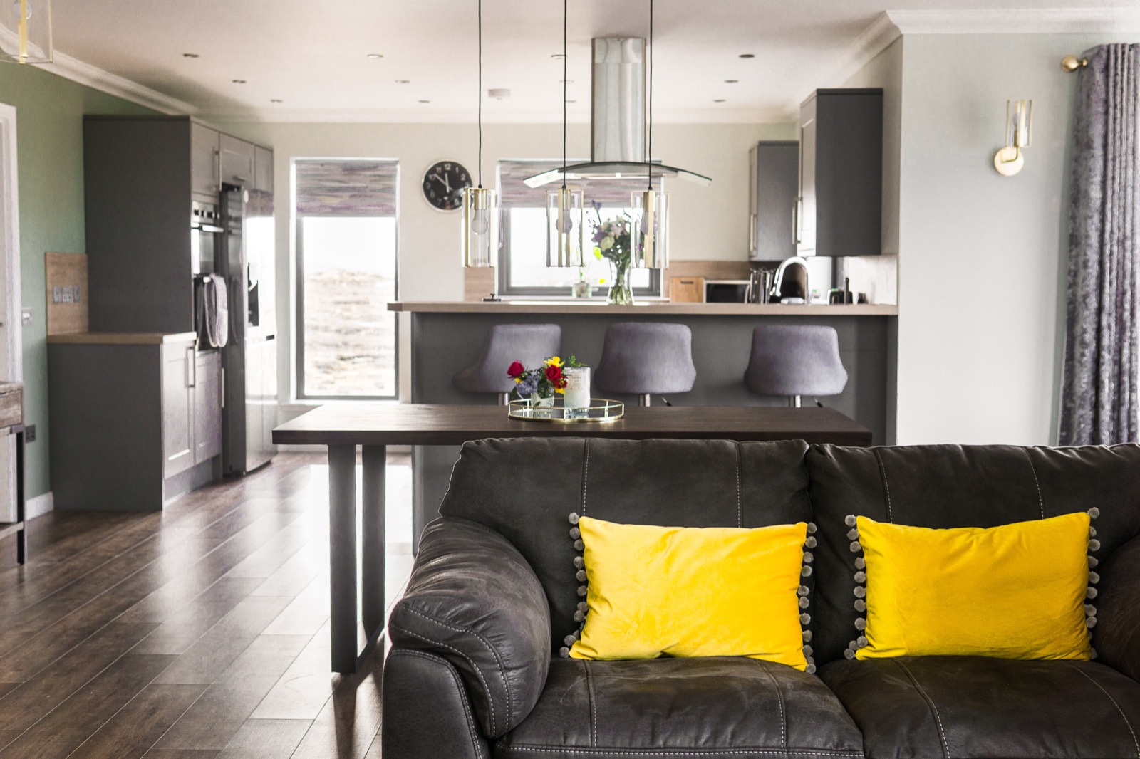 Interior of 'Callanish View' cottage